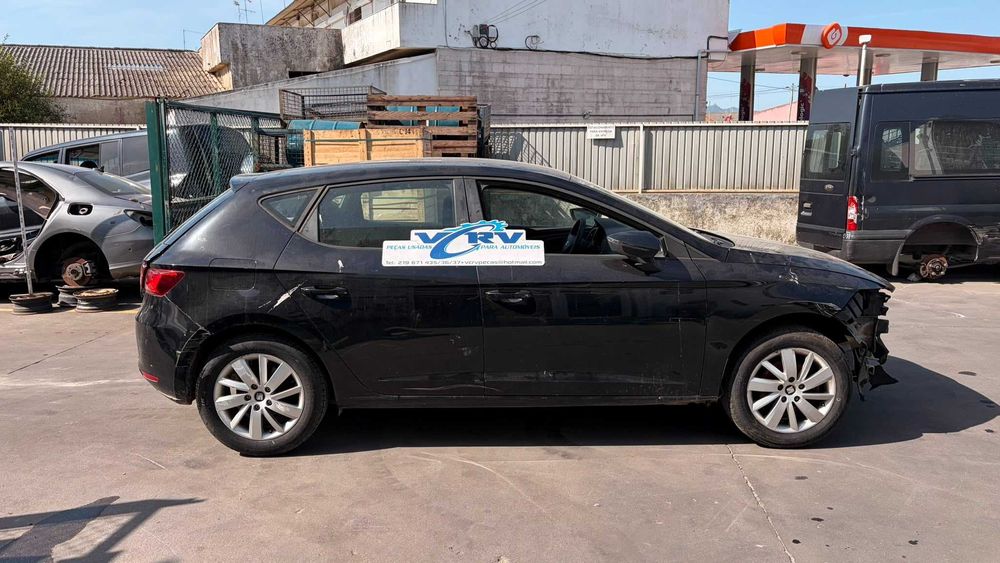 Seat Leon 5F  - Viatura para Peças