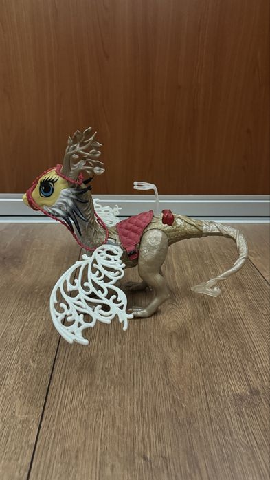 Ever After High Apple White Dragon games