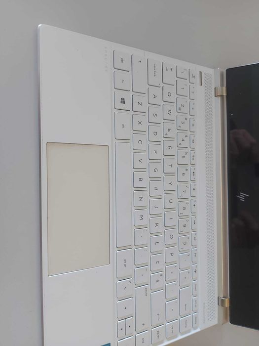 HP Spectre x360 i7 / 8GB RAM / 256GB SSD - TOUCH – Portátil Premium