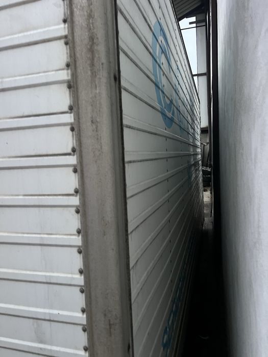 Kontener aluminiowy magazyn zamykany długi 5m