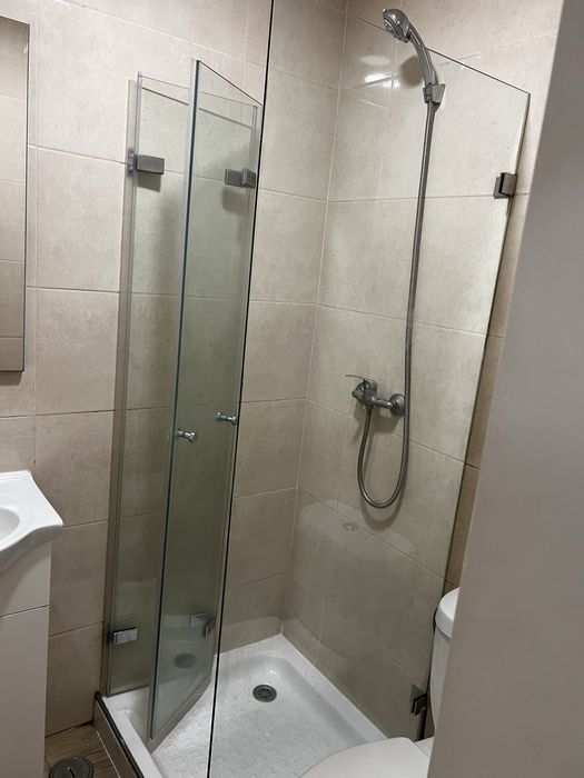 QUARTO SUITE POVOA DE SANTA IRIA