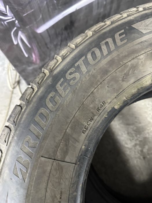 Шини 255/65 R17 Bridgestone Blizzak зимние пара.
