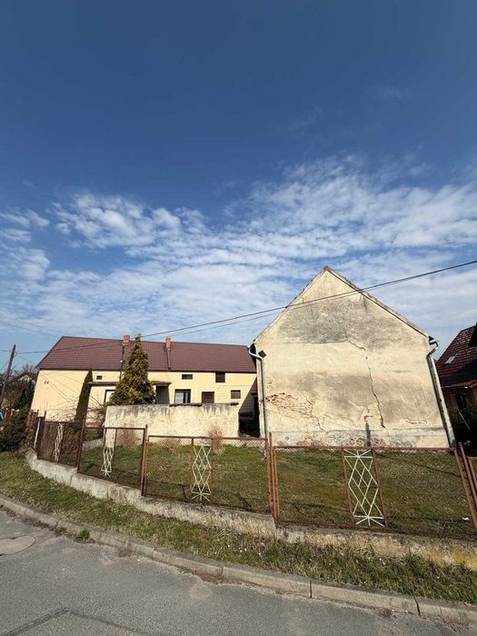 Dom wolnostojący poddasze do adaptacji Łężce 17 arów