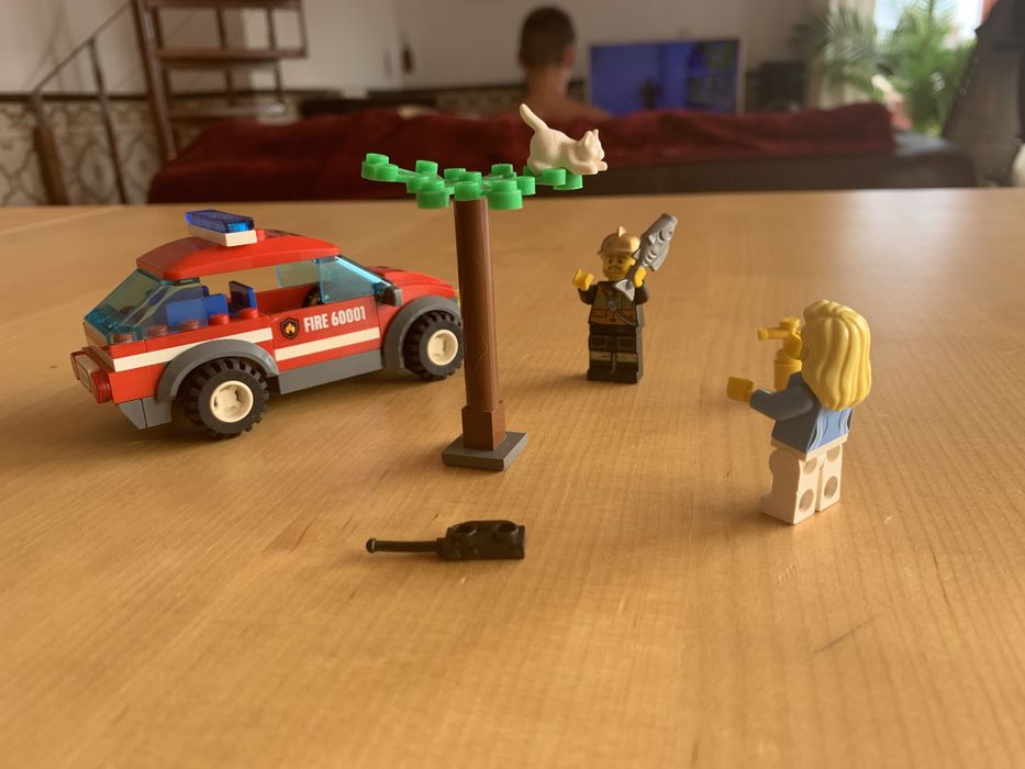Lego City bombeiros 60001