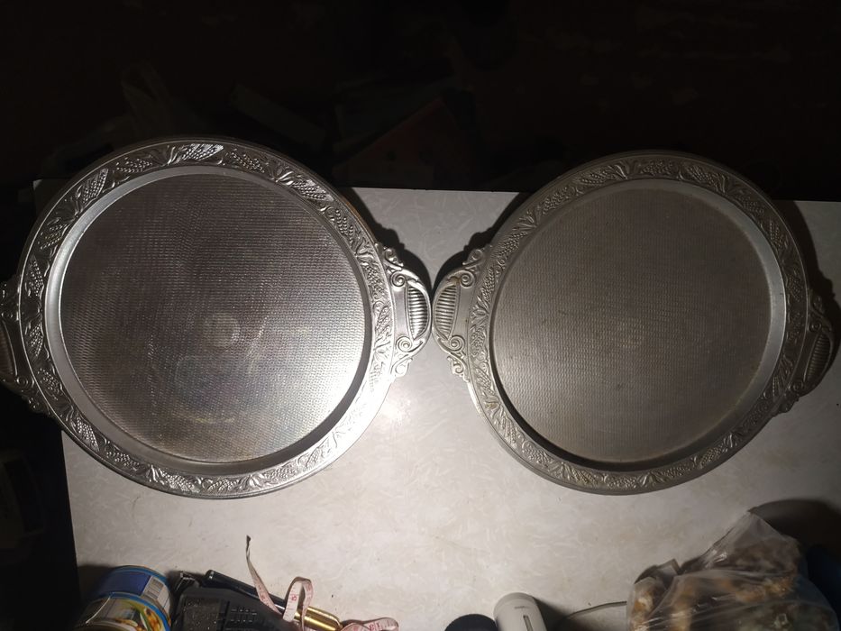 Поднос алюминий ссср 2 шт 1 лотом