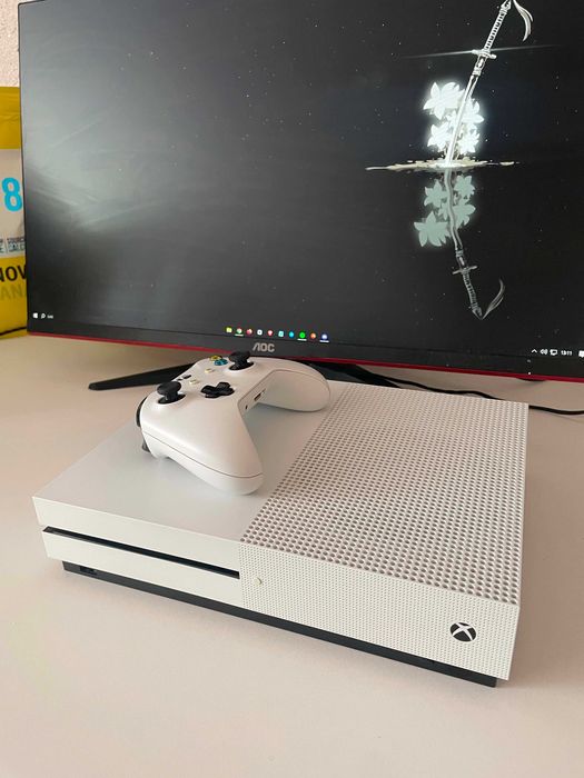 Konsola Xbox One S | Stan Bardzo Dobry | Oryginalne pudełko