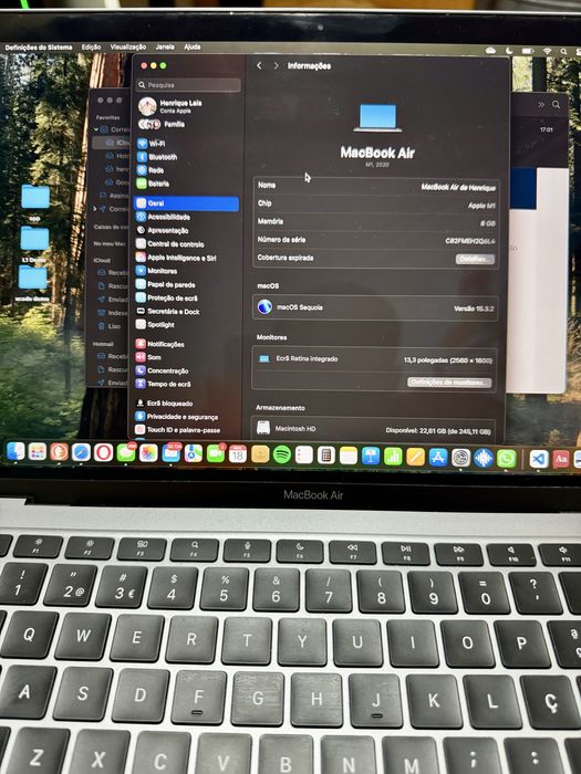 MacBook Air M1 (2020) – 8GB RAM | 256GB SSD