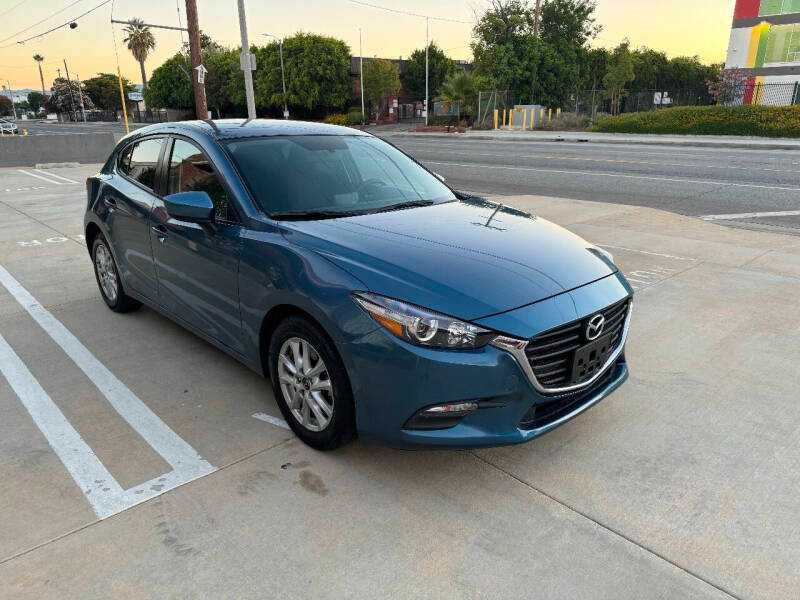 2017 Mazda 3 Sport