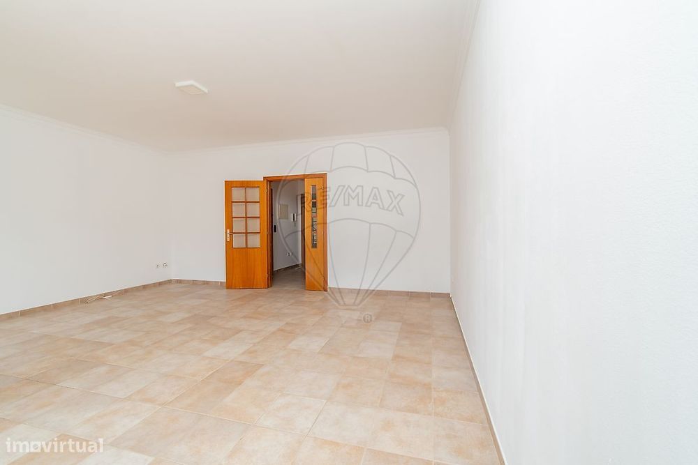Apartamento T3 para arrendamento