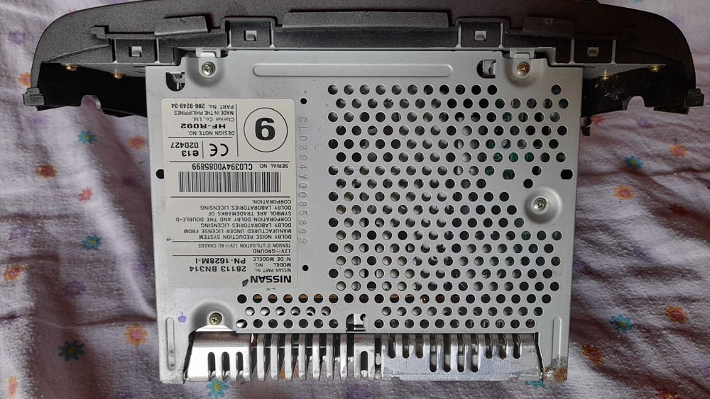 Auto rádio original Nissan Almera