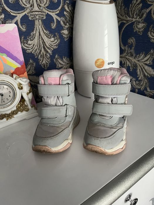 Продам зимние ботинки Tom.m