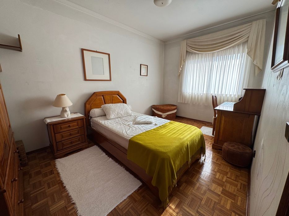 Apartamento T3 para arrendamento na Quinta do Amieiro de Baixo