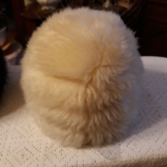 Czapkę z futra sprzedam