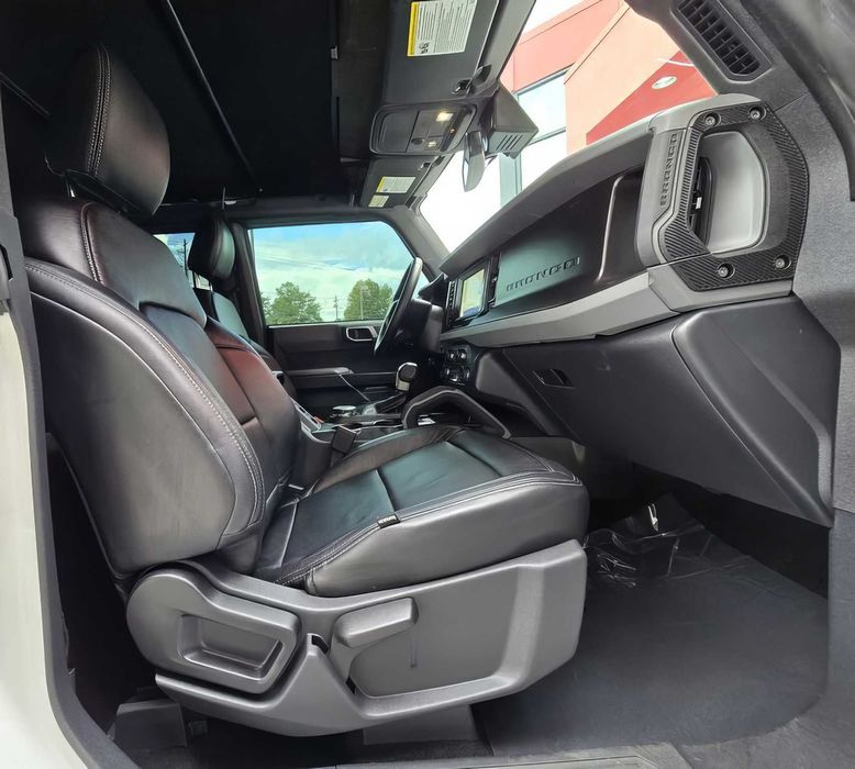 Ford Bronco      2022