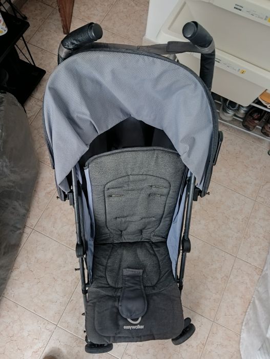 Carrinho de Bebé Easywalker – Muito Bom Estado |