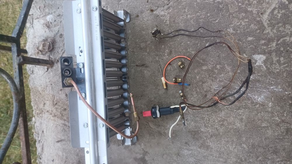 Колонка ariston fast 11p