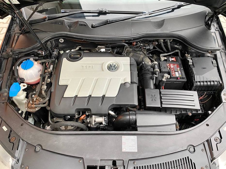 Двигун , двигатель 2.0 CBAB дизель комонрейл  пассат б6 volkswagen pas