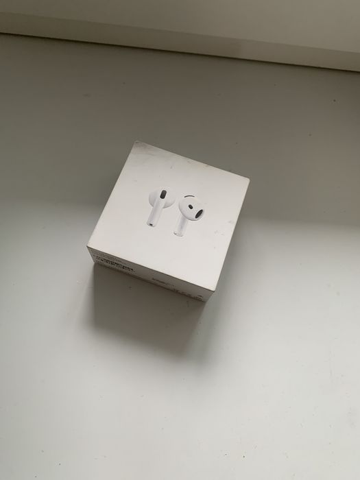 Оригінал - Apple AirPods 4 - Нові
