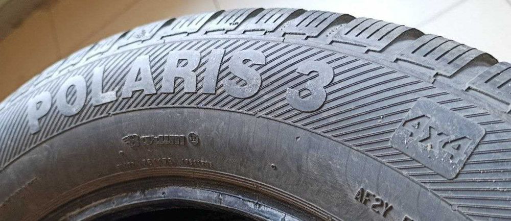 Комплект шин б/у 225/65R17 102H Barum Polaris 3