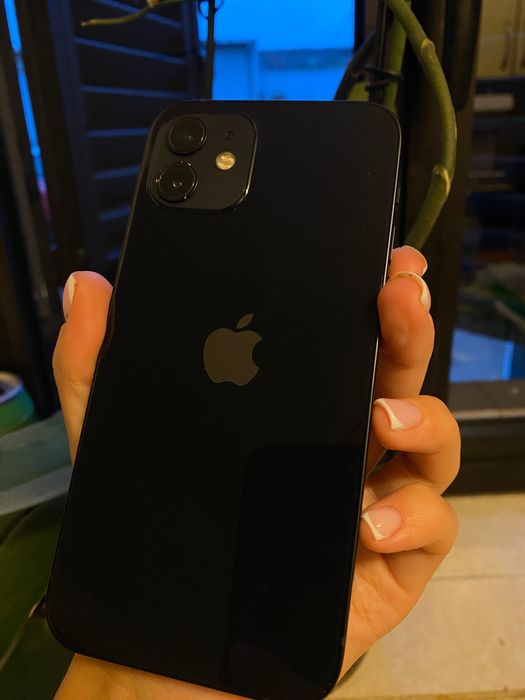 Iphone 12/64 ideal