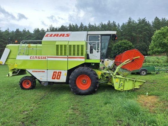 Kombajn CLAAS Dominator 88