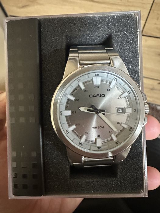 Годинник Casio, новий з коробкою