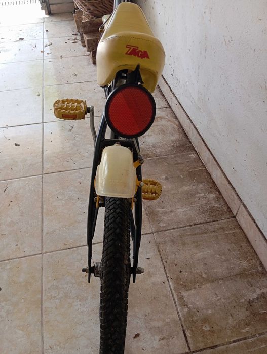 Bicicleta BMX antiga