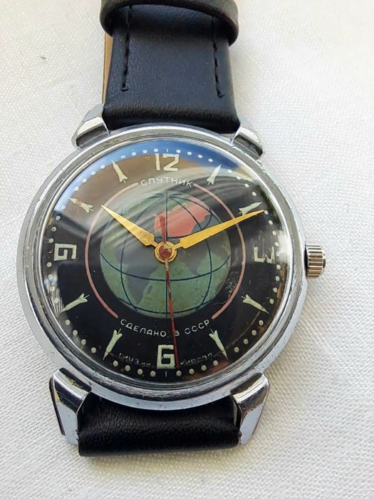 Zegarek Sputnik - całkowicie sprawny.