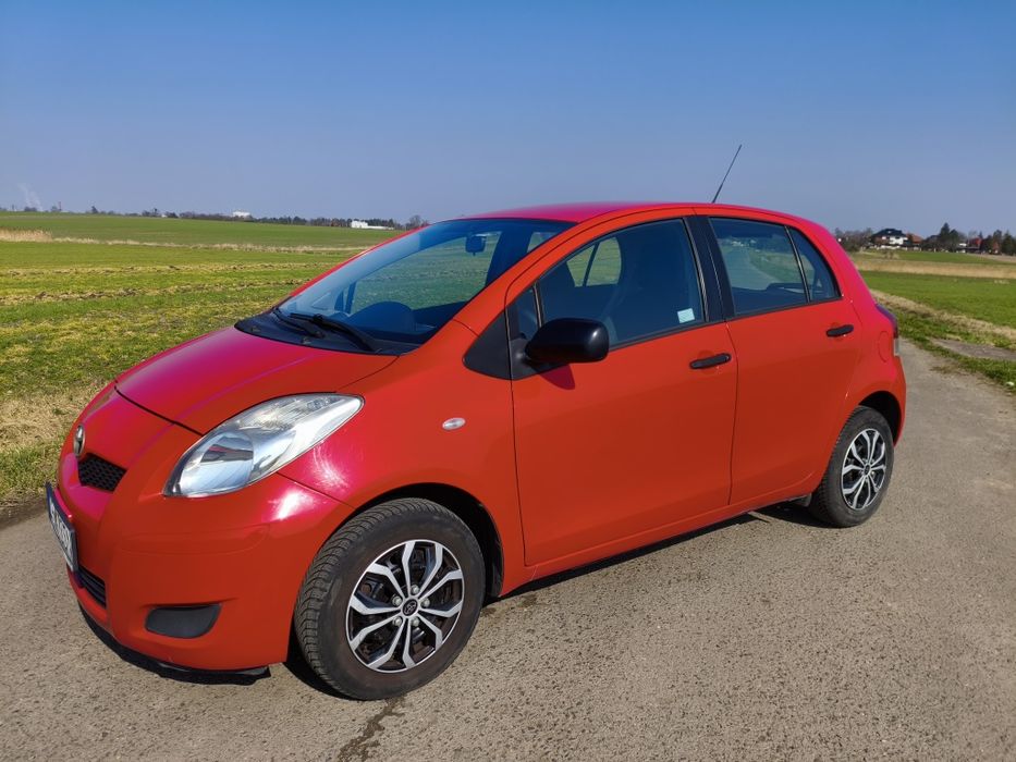 Toyota Yaris II 2010 1.0 VVT-i. Salon  Polska. Bez korozji. Konserwacj