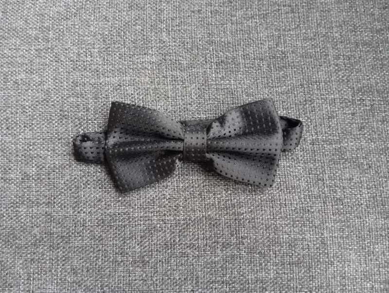 Muszka mucha męska klasyczna matowa