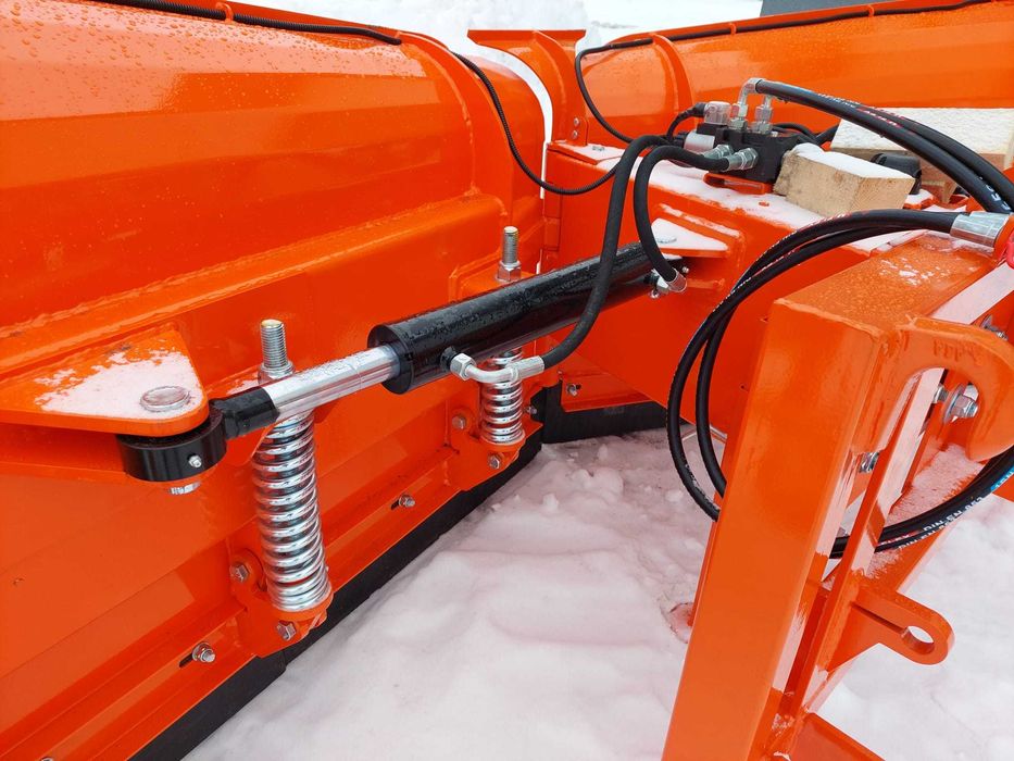 Pług do śniegu strzałka 3m METAL-TECHNIK