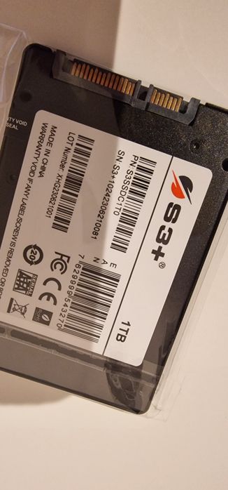 Ssd 1000GB estado novo Inclui Windows 11 Pro.