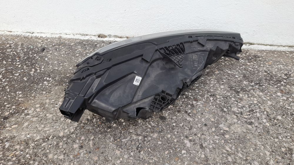 Otica lado esquerdo  Audi A3 8Y