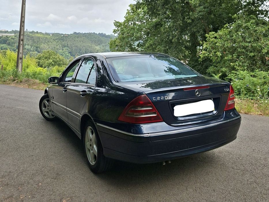 Mercedes C 220 CDI Avantgarde Nacional 1 dono