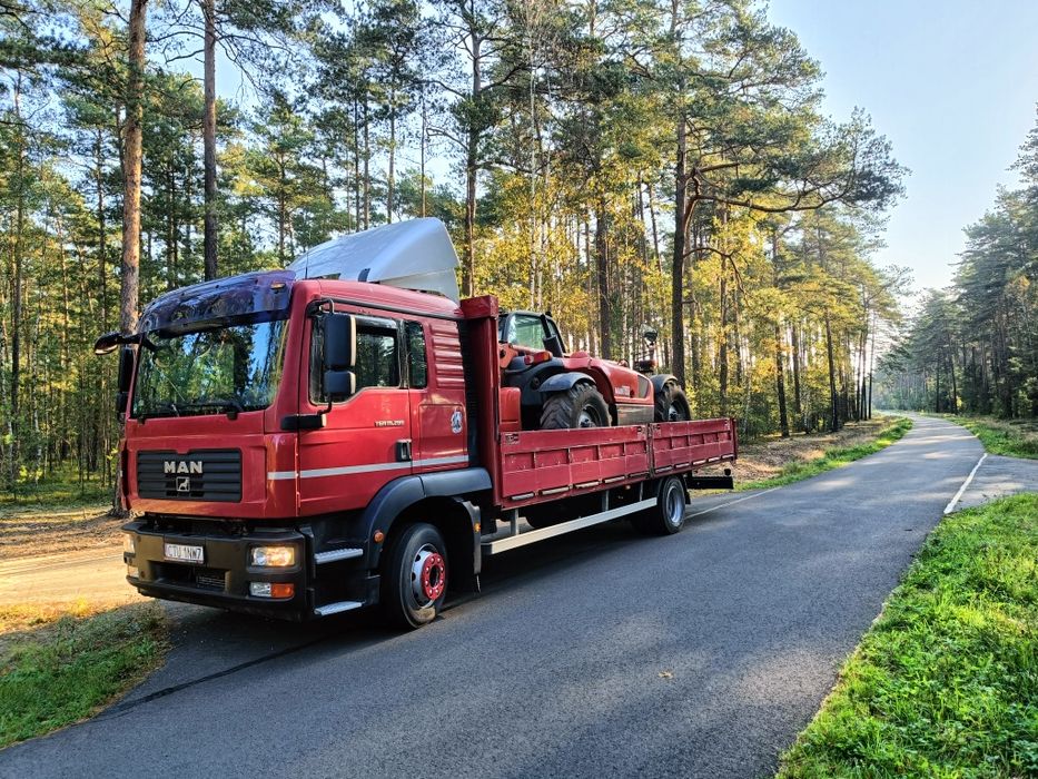 Usługi transportowe. Pomoc drogowa, najazdy, wciągarka 12 ton.