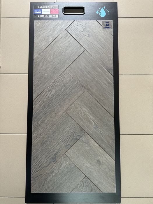 Ламінат ялинкою "Alsafloor" 12мм/33клас 4V Франція 1460грн/м2