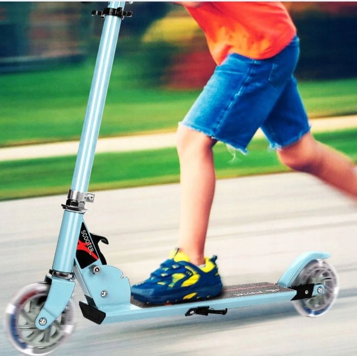 Hulajnoga składana ze światłami Led do 79 kg