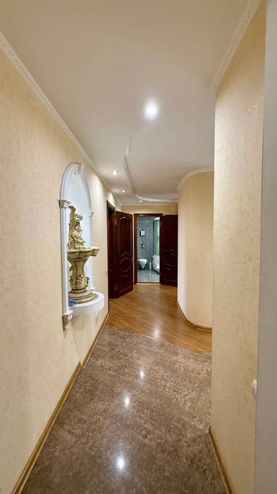 Продажа 3х.к.кв Пр.Центральный р-н Южного Буга 3/9 67000$