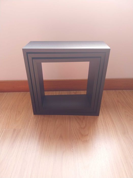 Conjunto 3 estantes cubos pretos