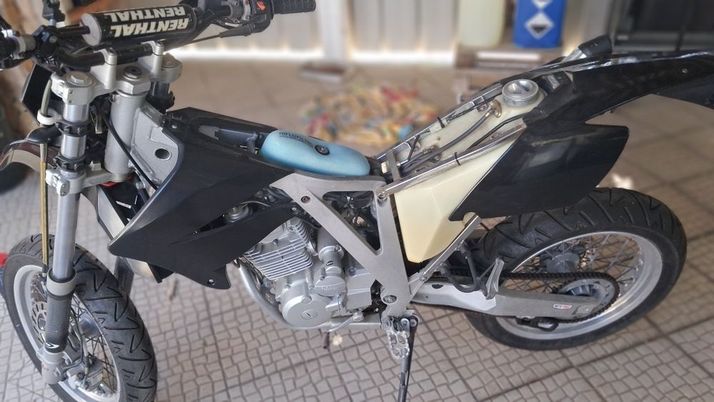 AJP SM 200cc - Apenas Venda.