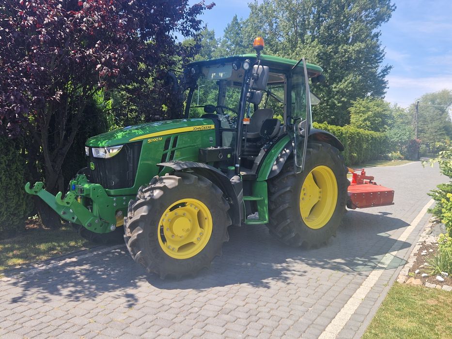 John deere 5090m