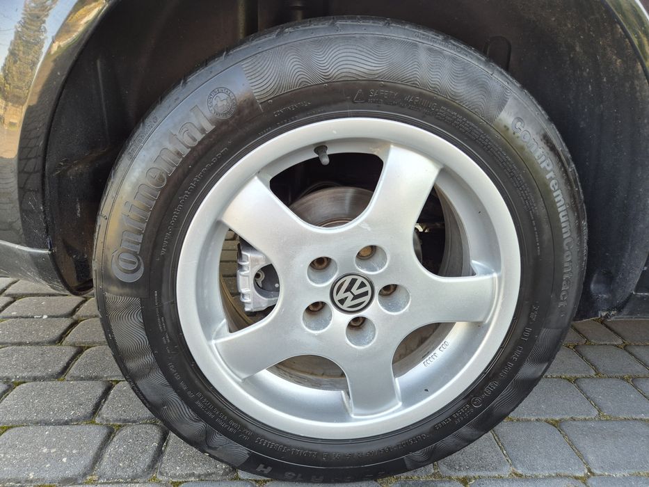 Koła aluminiowe Borbet 5x100 VW Golf, Polo, Skoda, Audi A1,A2