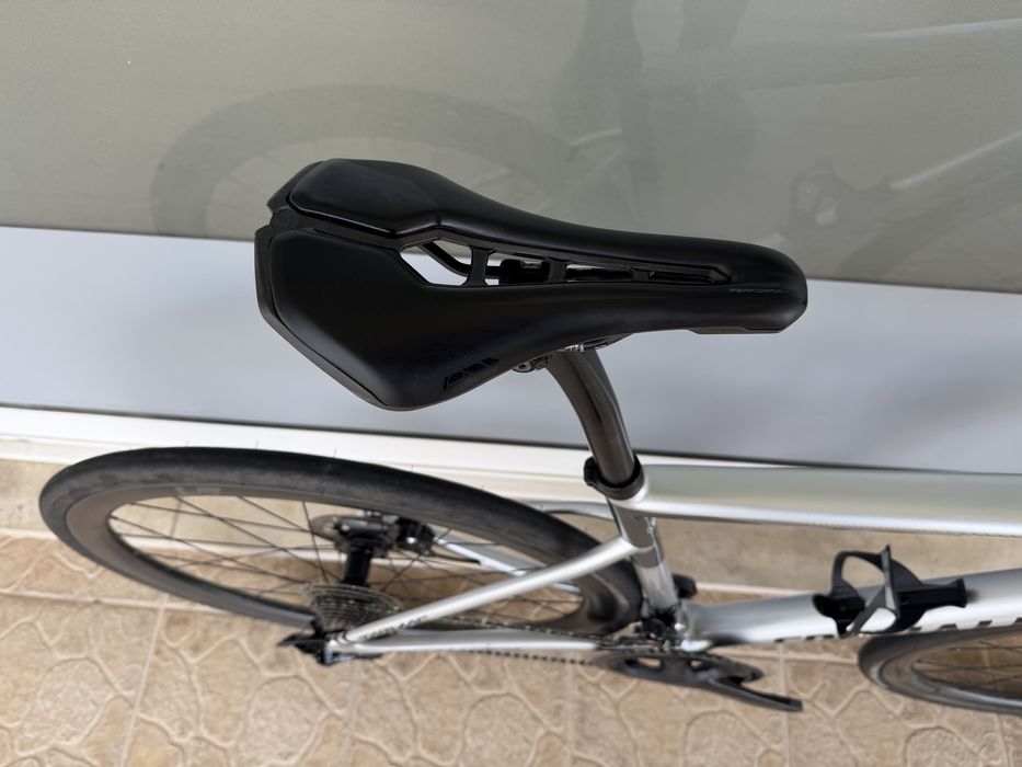 Bicicleta de estrada Specialized - Rodas Carbono Disco