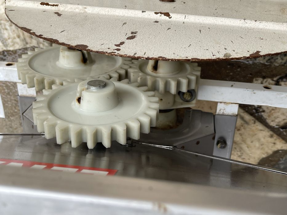 Esmagador de uvas ,Lena