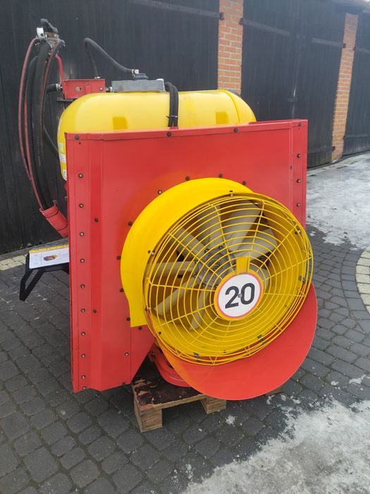 Opryskiwacz sadowniczy jak nowy