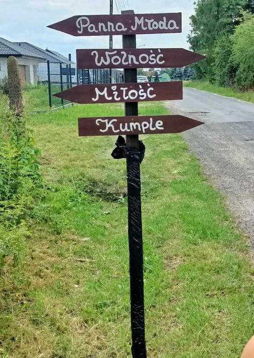 Drogowskaz weselny
