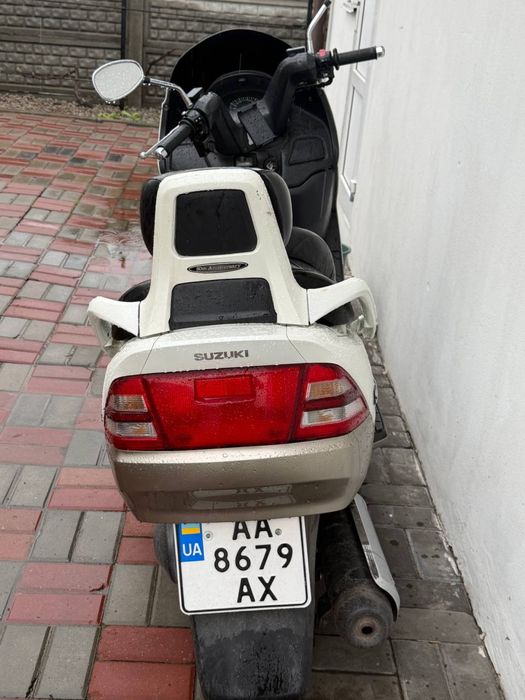 Скутер SKYWAVE.