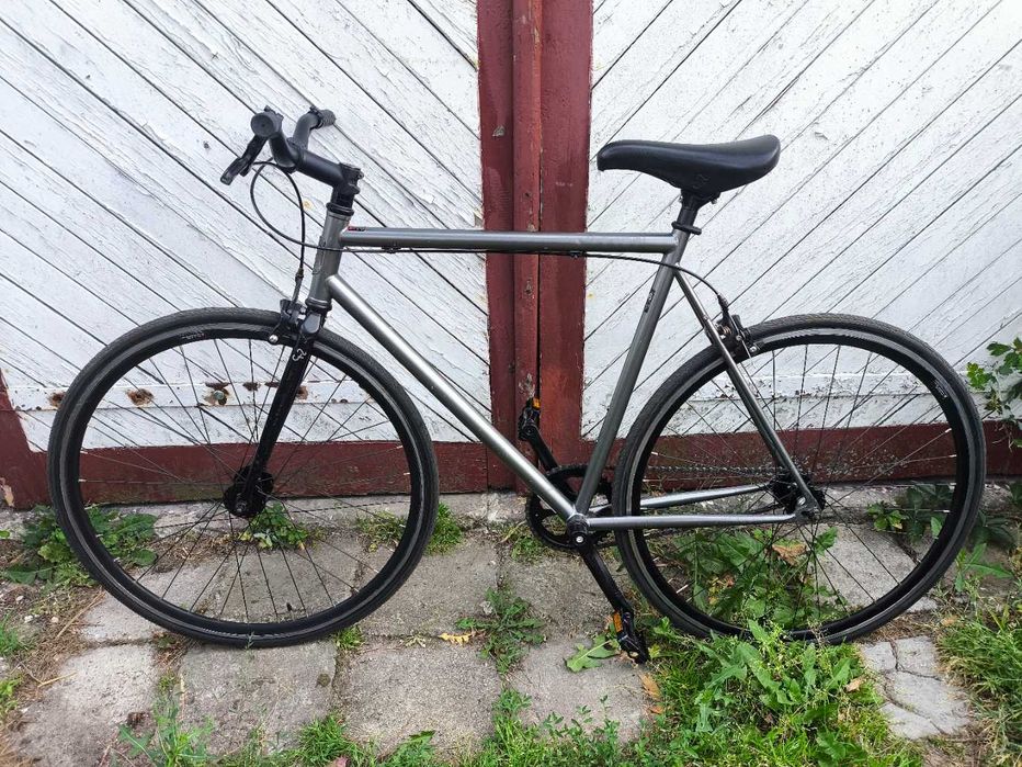Rower Felt Brougham szosowy ala kolarka