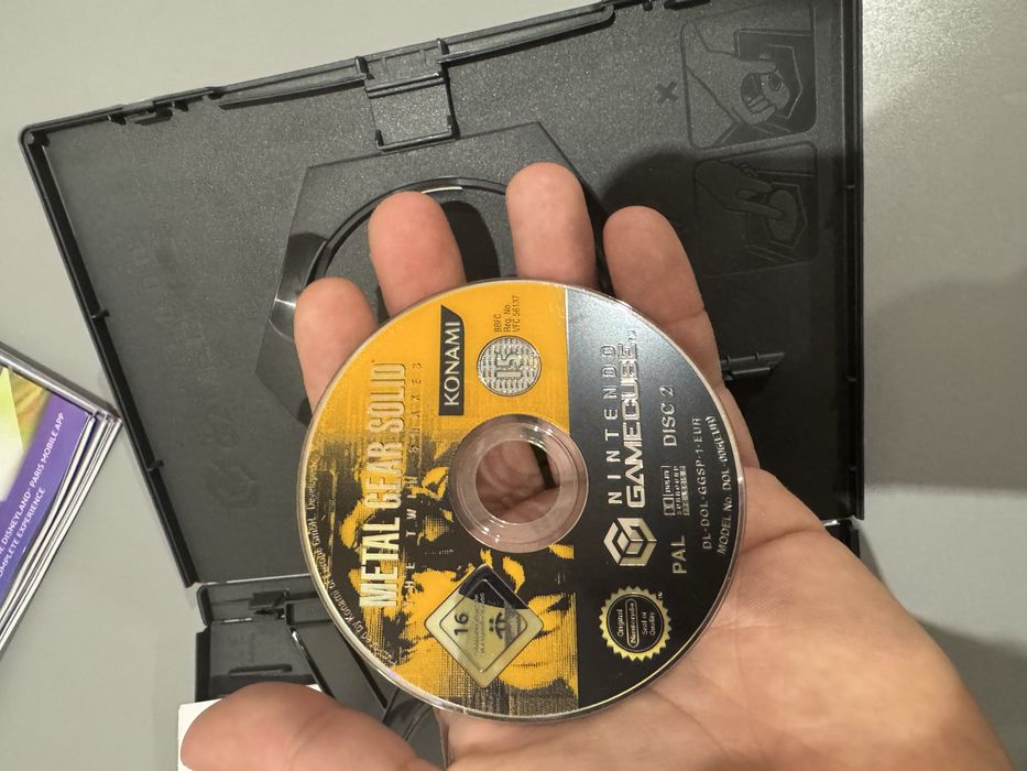Metal Gear Solid The Twin Snakes - Gamecube