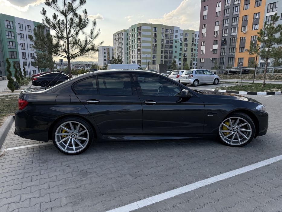 BMW 5 F10 3.0dX 2012 Максимальна комплектація М пакет